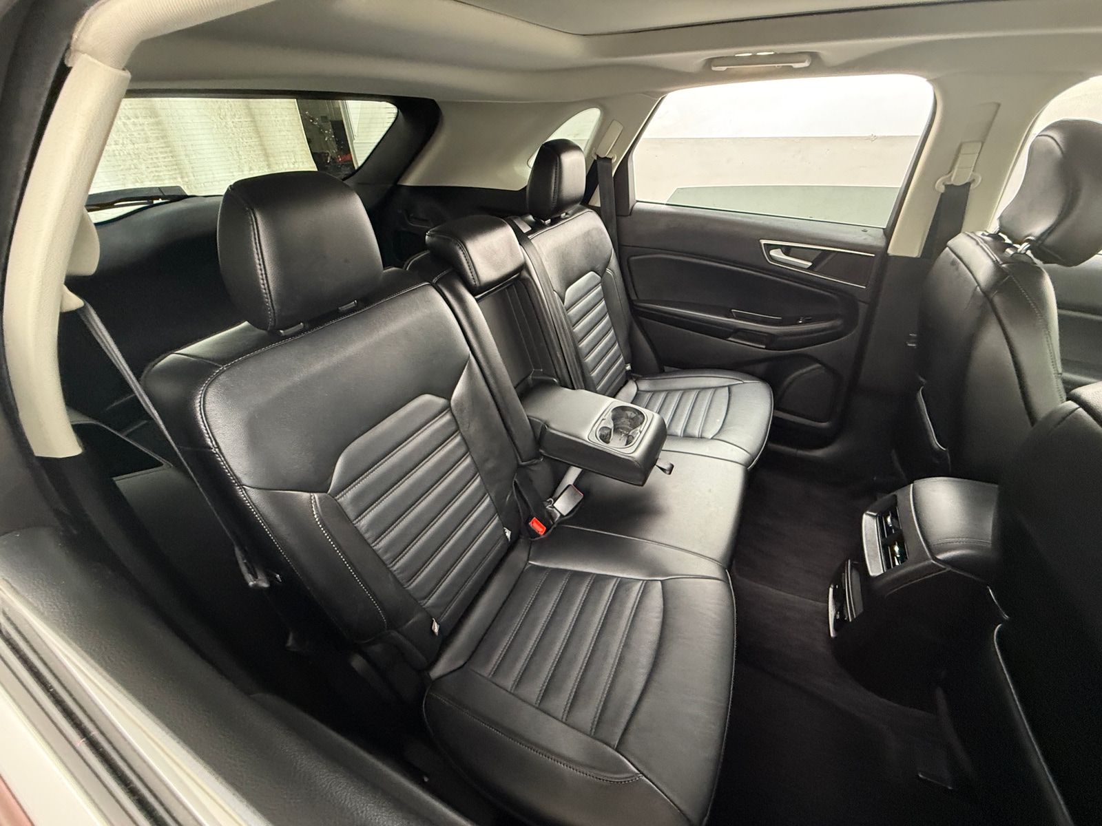 Thumbnail: 2015 Ford Edge - 5