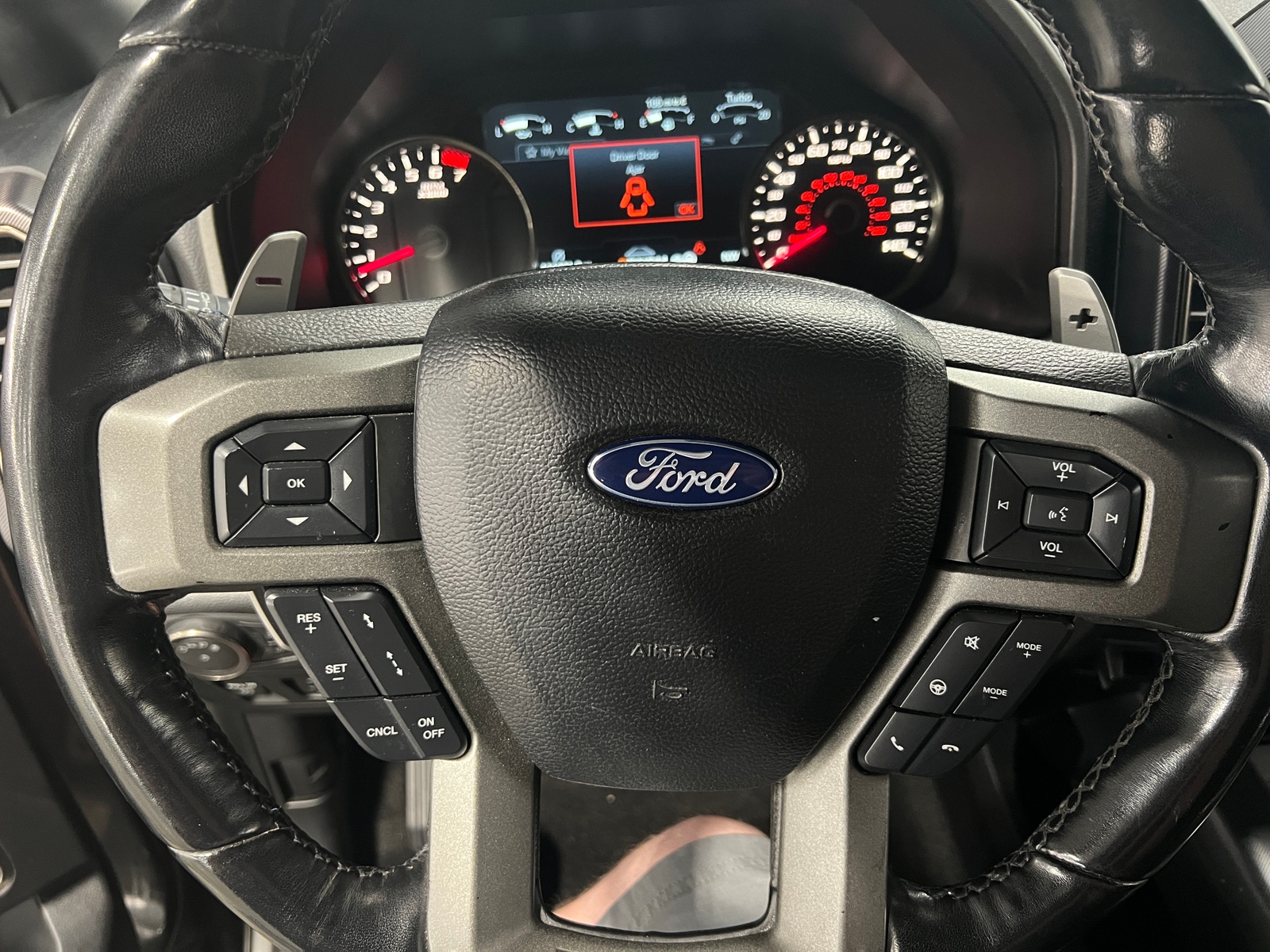 Thumbnail: 2019 Ford Econoline - 5