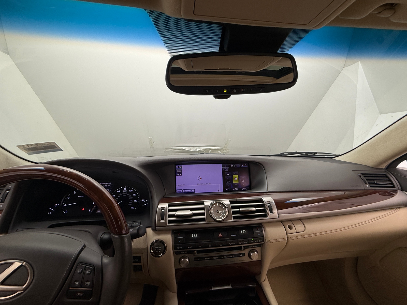 Thumbnail: 2013 Lexus LS - 2