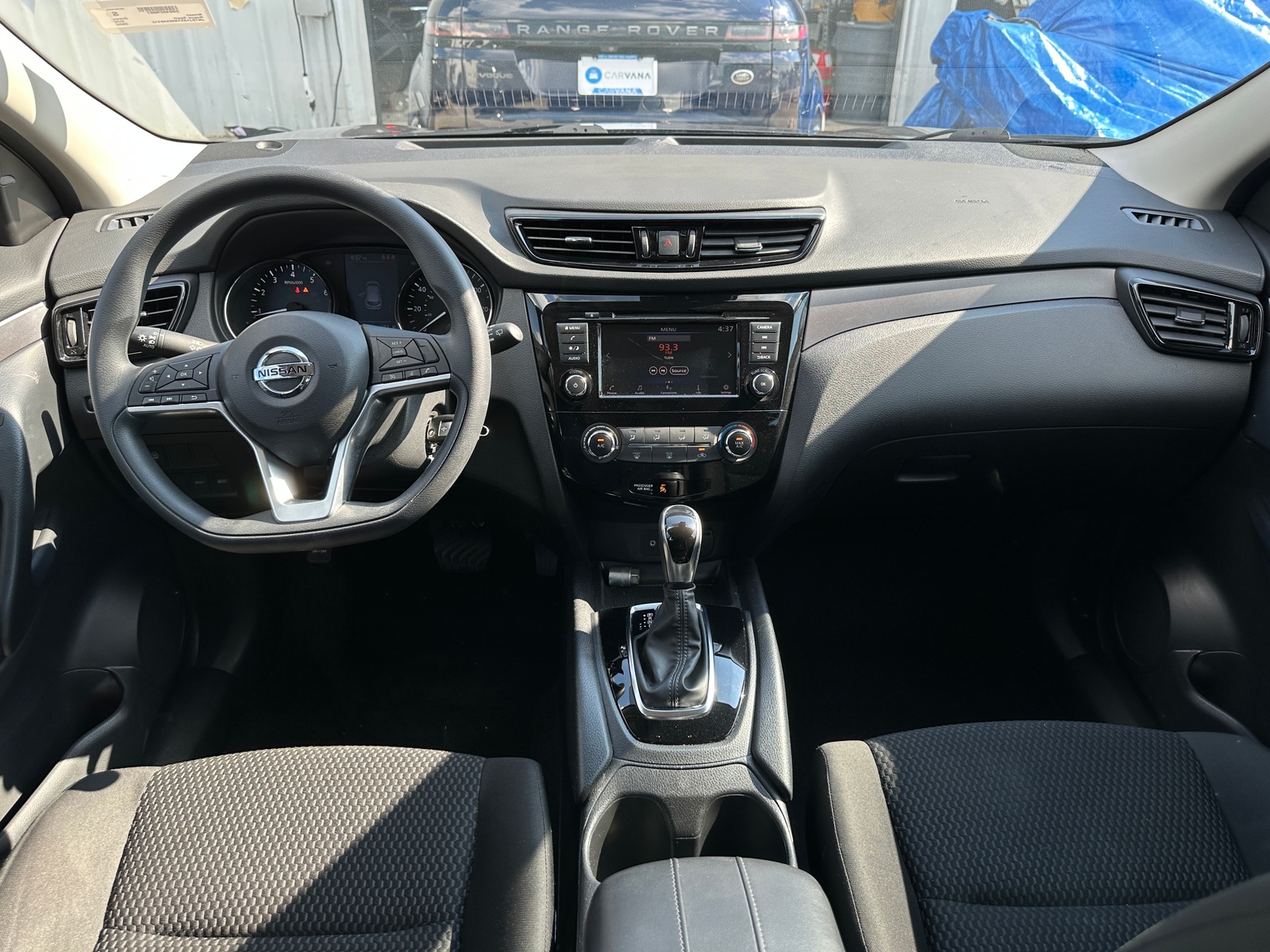 Thumbnail: 2022 Nissan Rogue Sport - 3