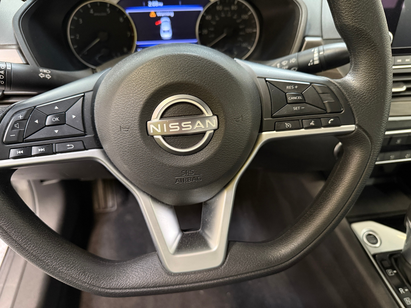 Thumbnail: 2024 Nissan Altima - 5