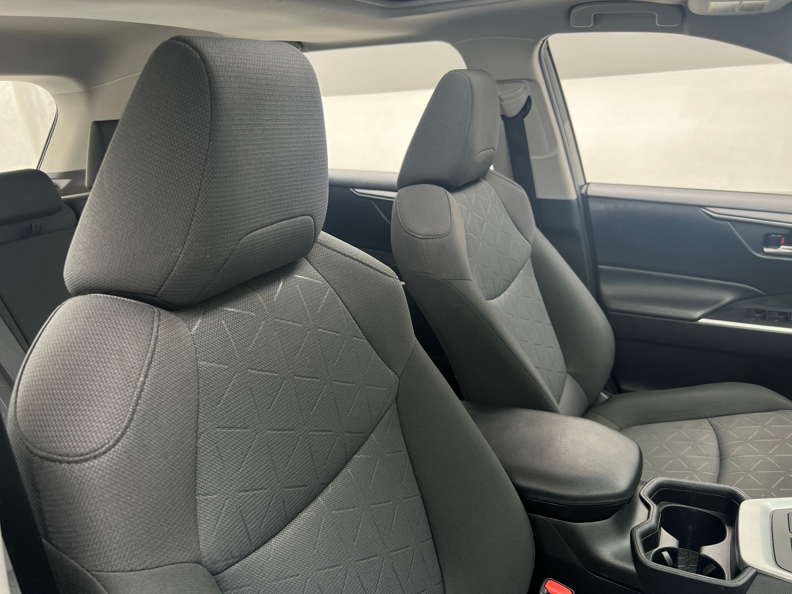 Thumbnail: 2019 Toyota RAV4 - 2