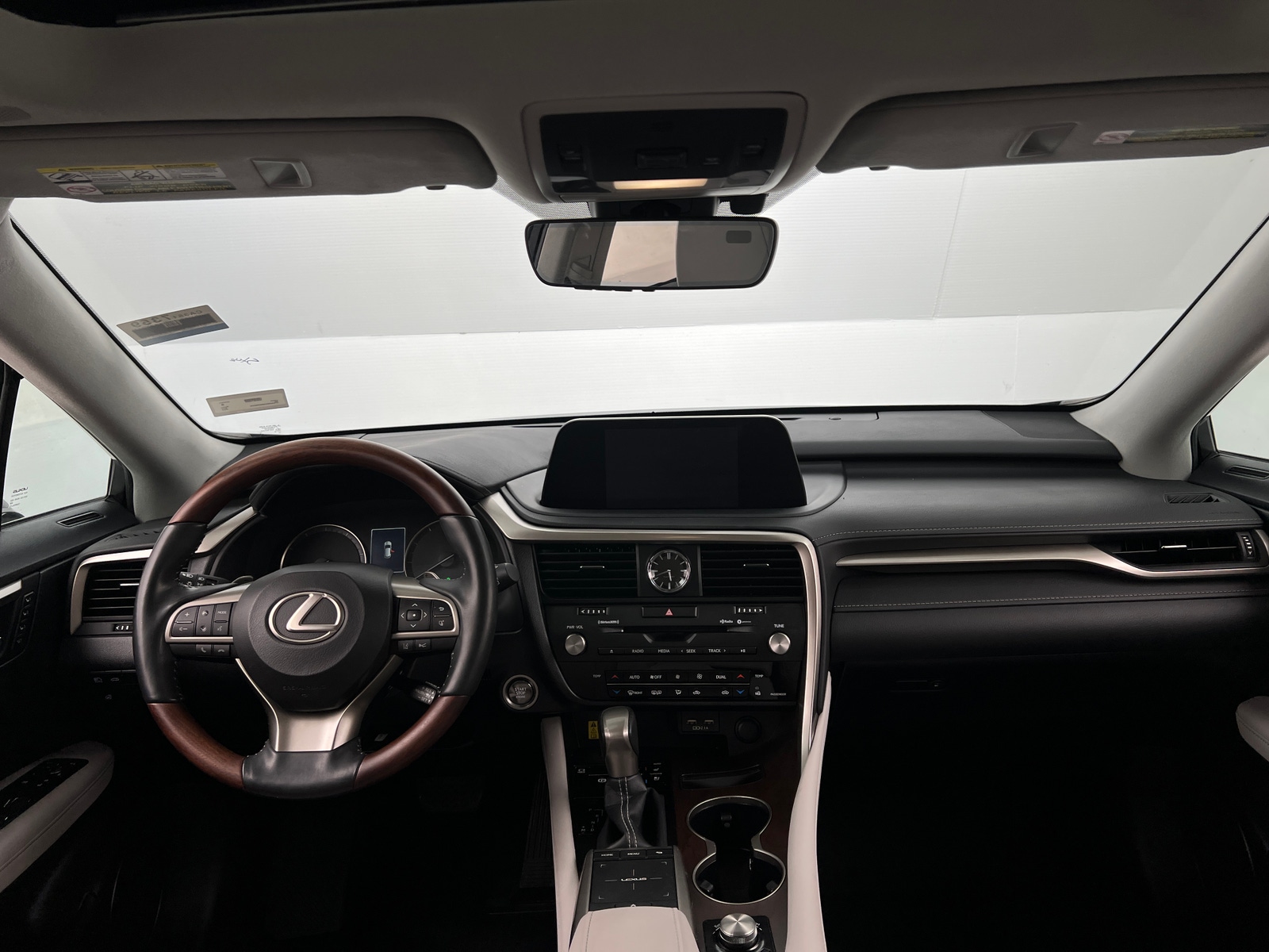 Thumbnail: 2022 Lexus RX - 2