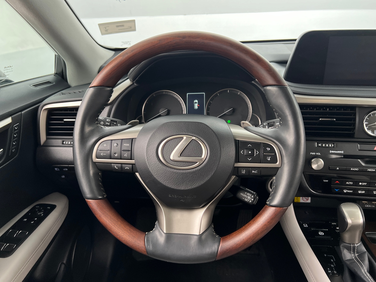 Thumbnail: 2022 Lexus RX - 4