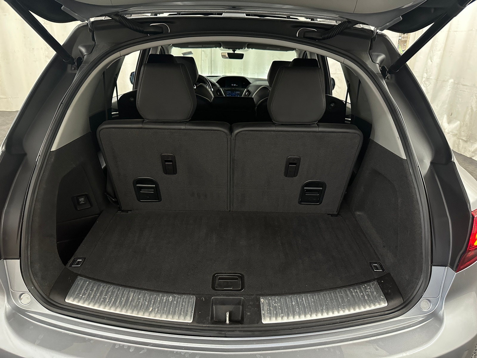 Thumbnail: 2016 Acura MDX - 6