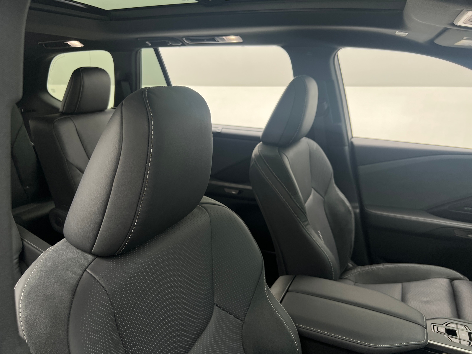 Thumbnail: 2025 Lexus TX - 2