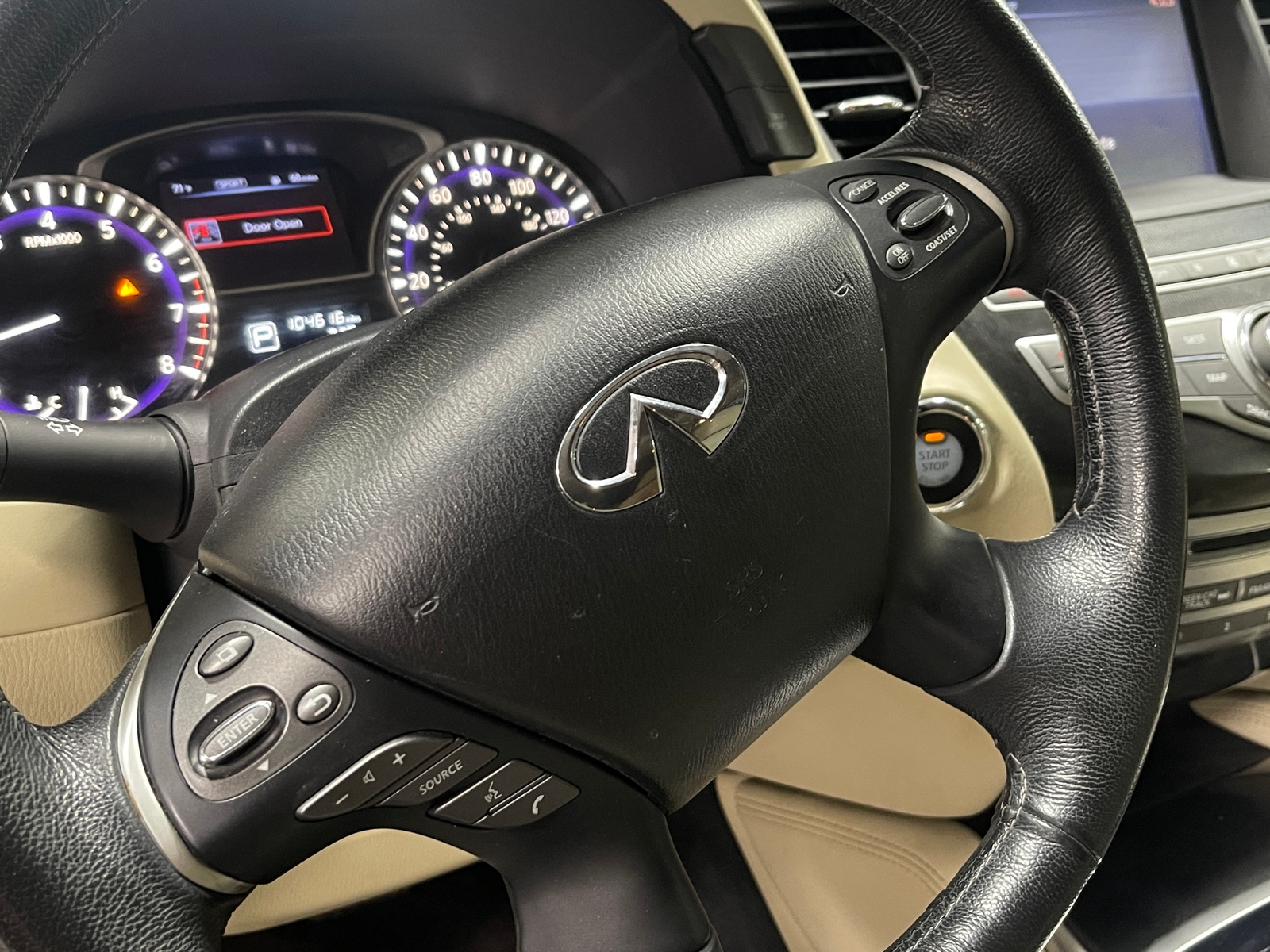 Thumbnail: 2016 INFINITI QX60 - 4