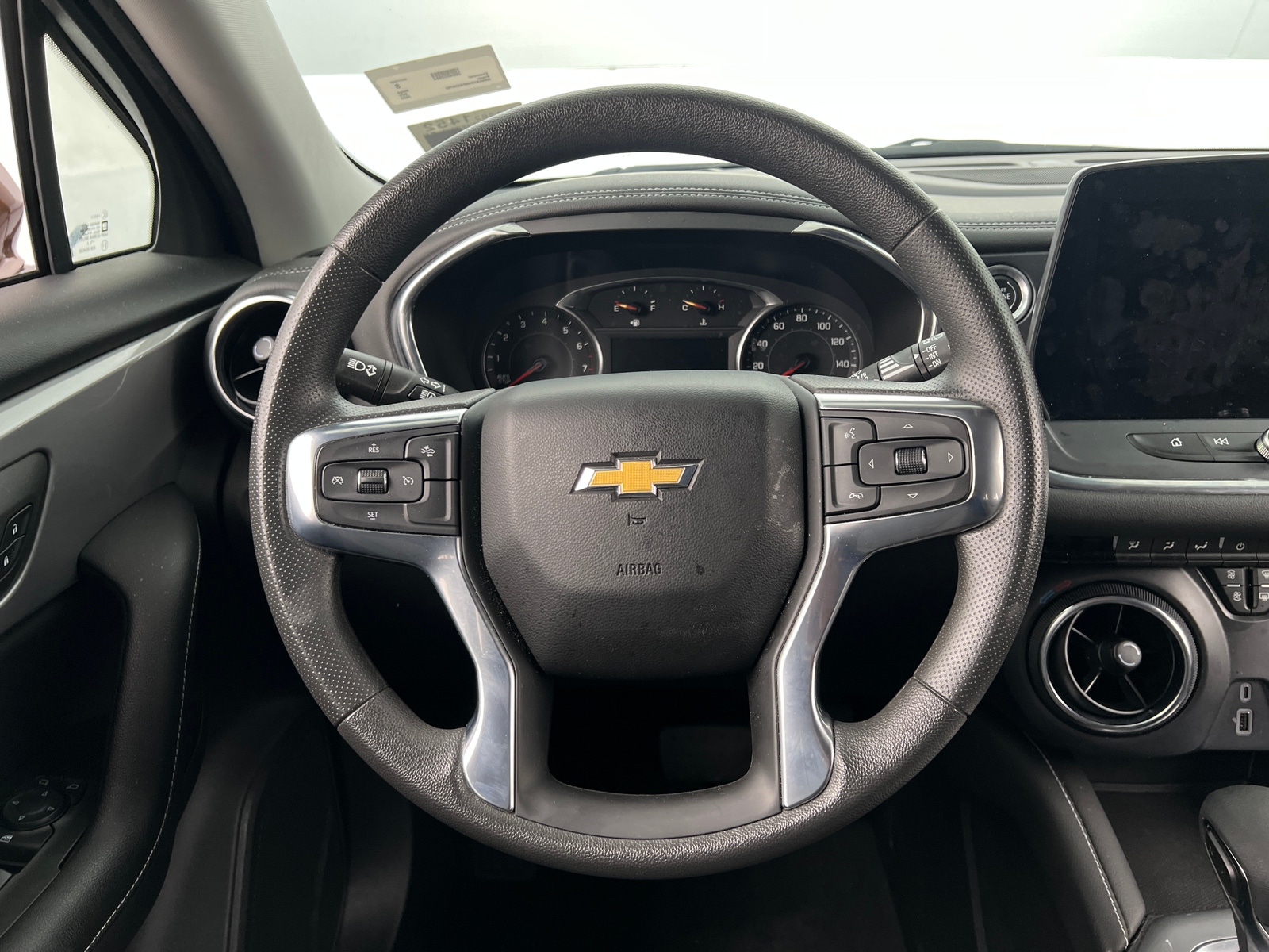 Thumbnail: 2023 Chevrolet Blazer - 5