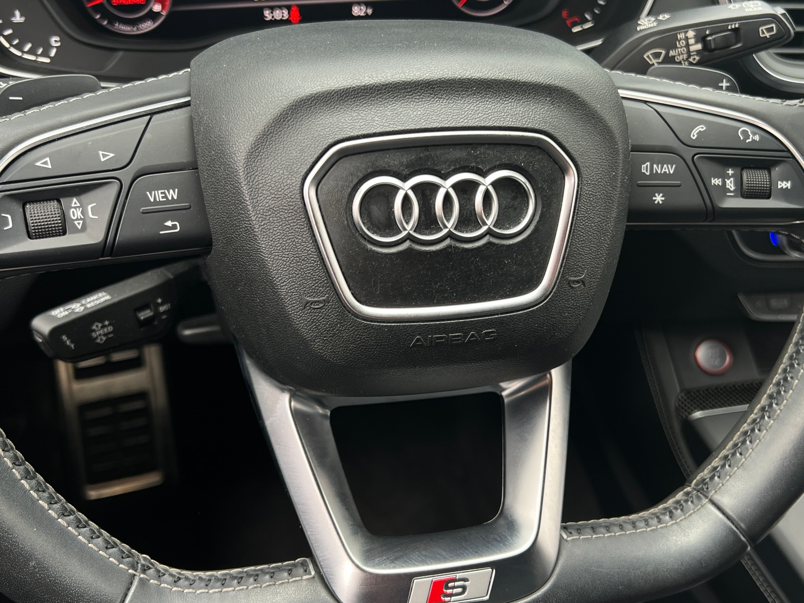 Thumbnail: 2018 Audi SQ5 - 4