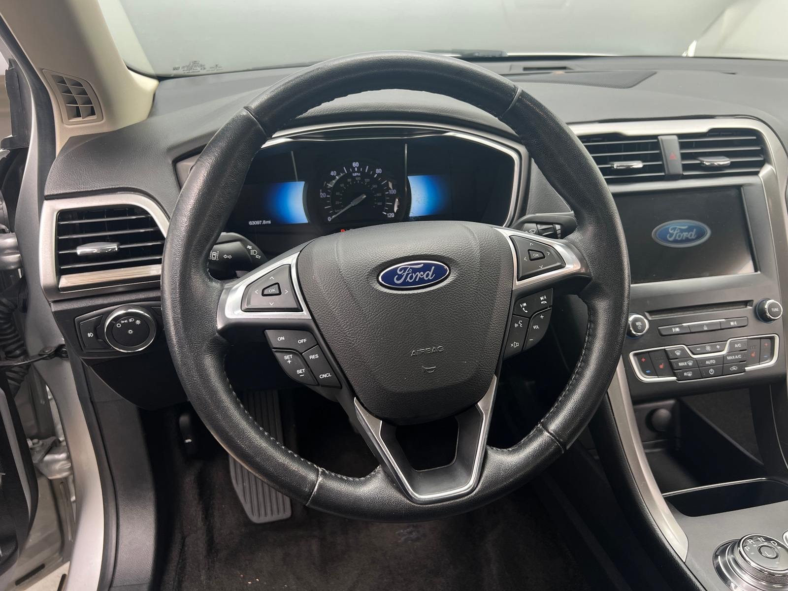 Thumbnail: 2017 Ford Fusion - 4
