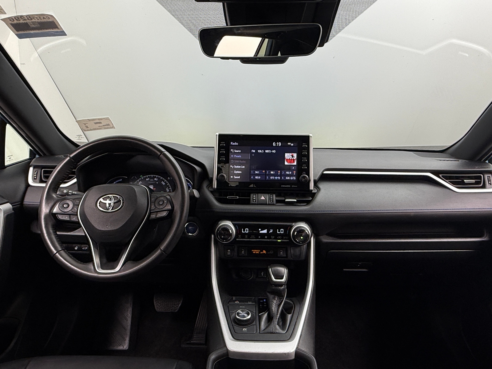 Thumbnail: 2022 Toyota RAV4 - 2