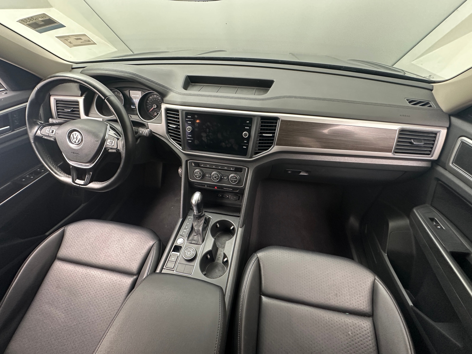 Thumbnail: 2019 Volkswagen Atlas - 2