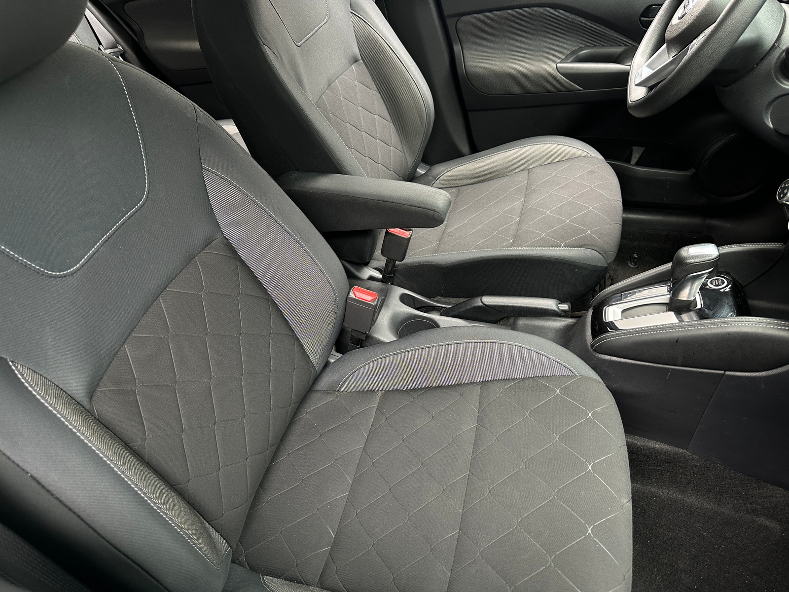 Thumbnail: 2019 Nissan Kicks - 2