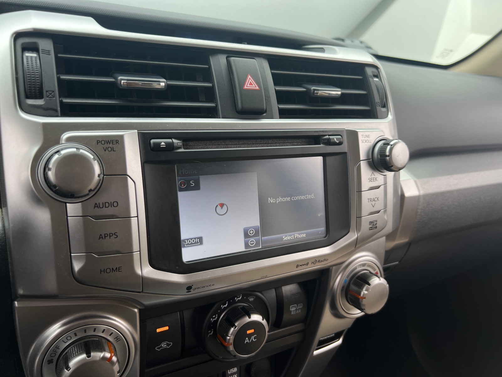 Thumbnail: 2017 Toyota 4Runner - 4