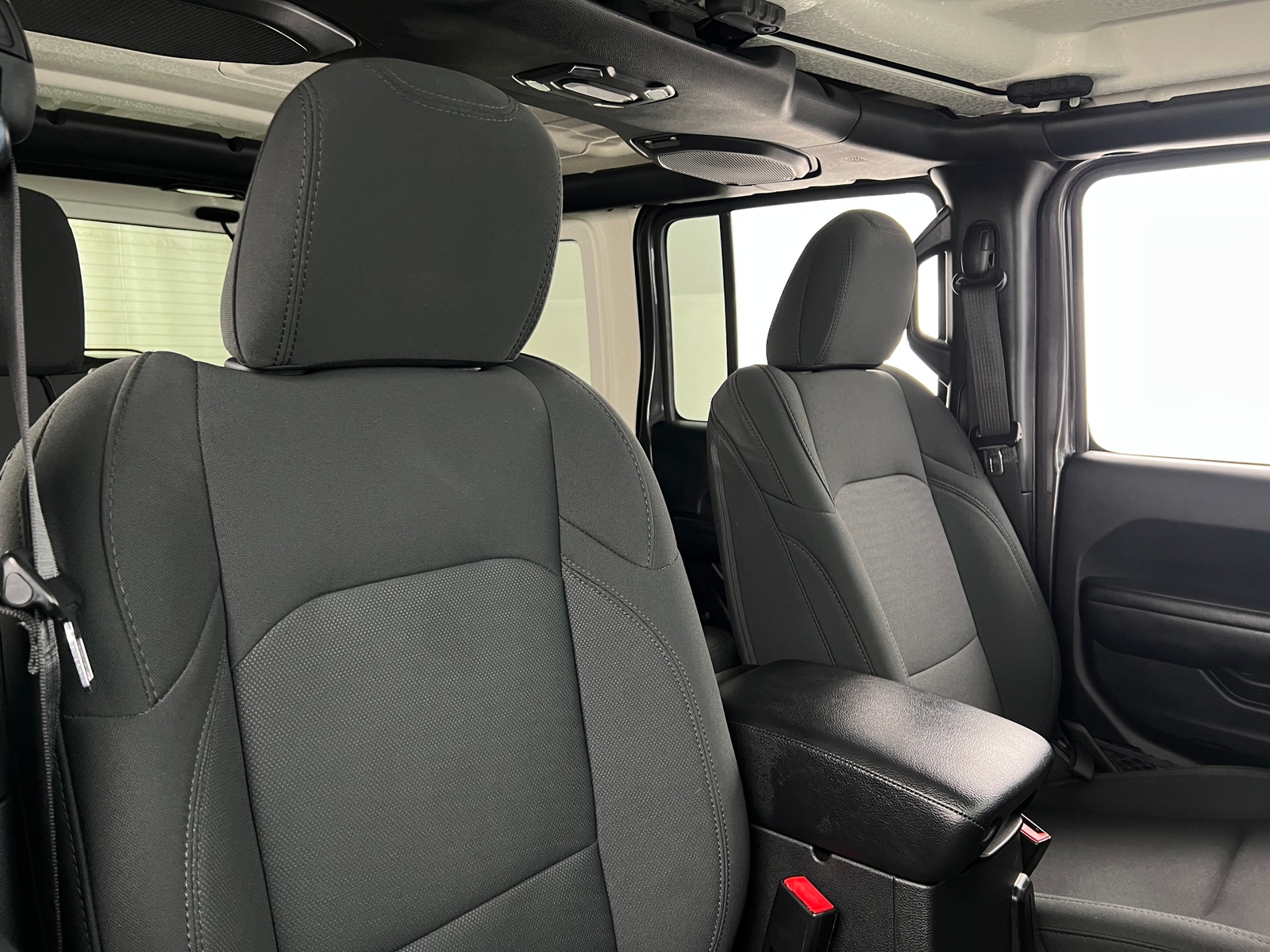 Thumbnail: 2020 Jeep Wrangler - 2