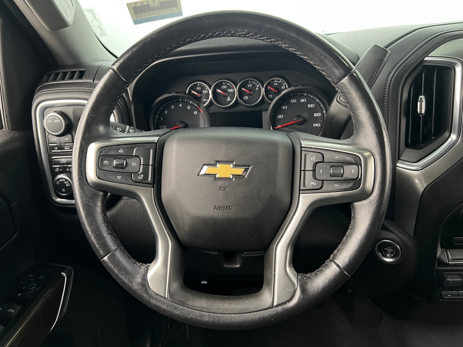 Thumbnail: 2021 Chevrolet Silverado 1500 - 5