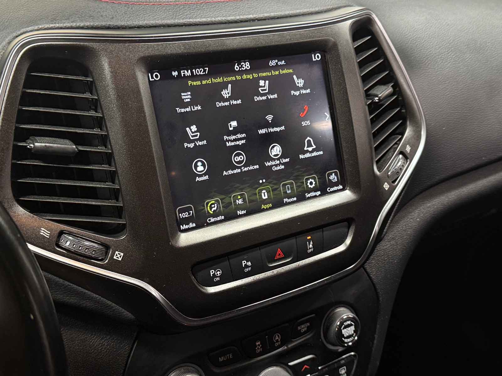 Thumbnail: 2020 Jeep Cherokee - 3
