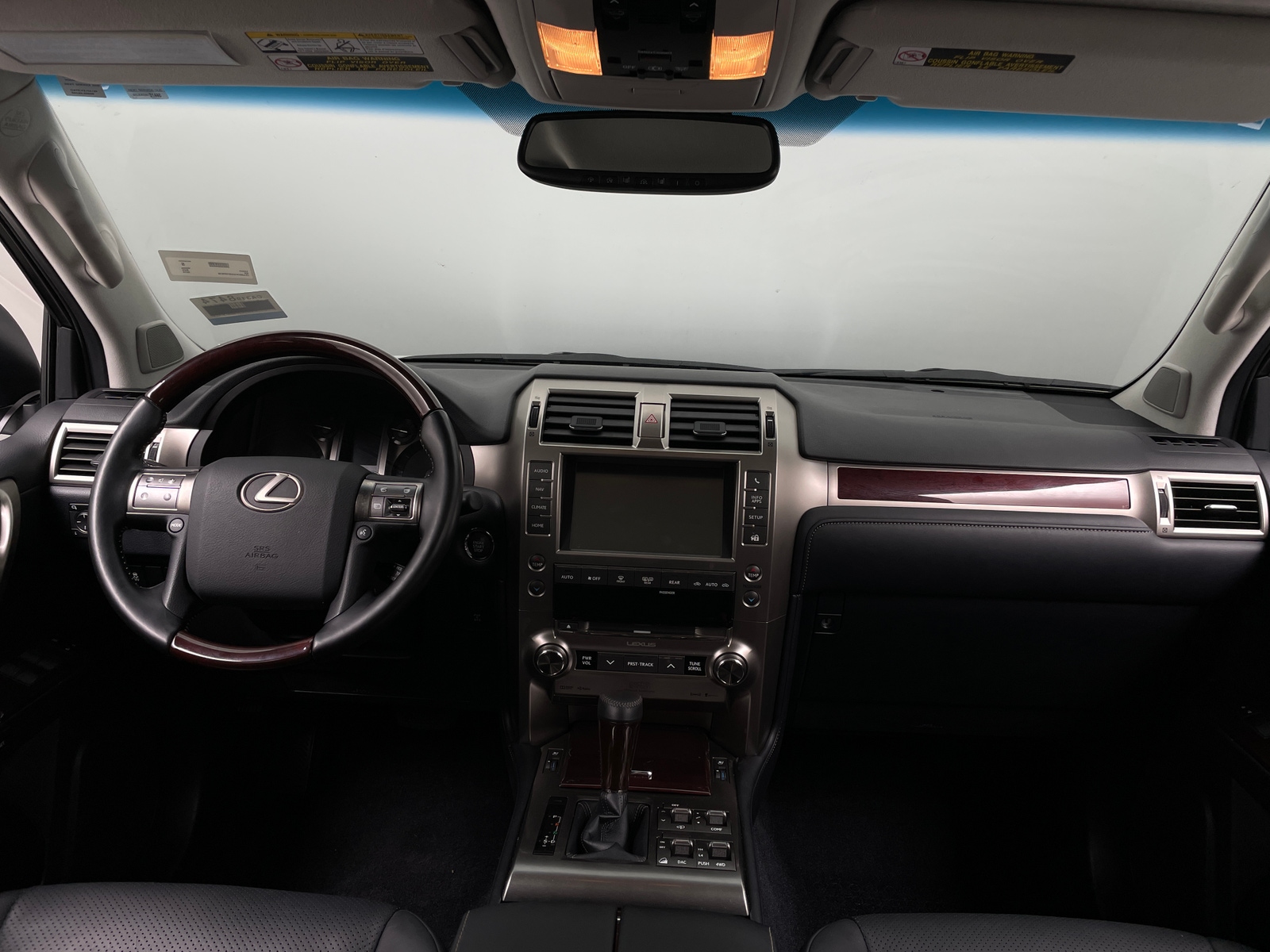 Thumbnail: 2018 Lexus GX - 2