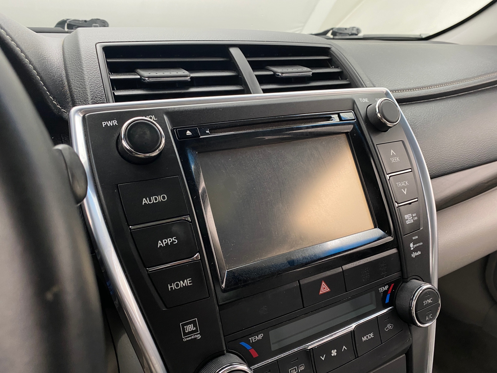 Thumbnail: 2015 Toyota Camry - 3