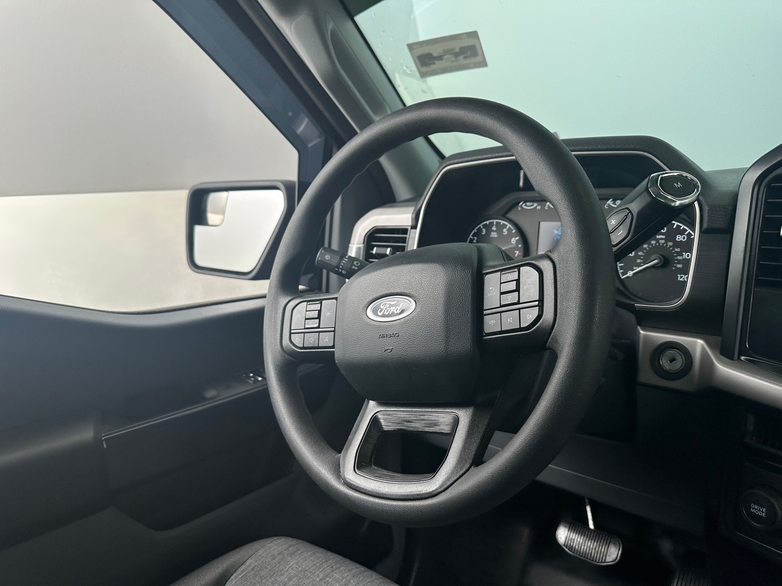 Thumbnail: 2023 Ford Econoline - 5