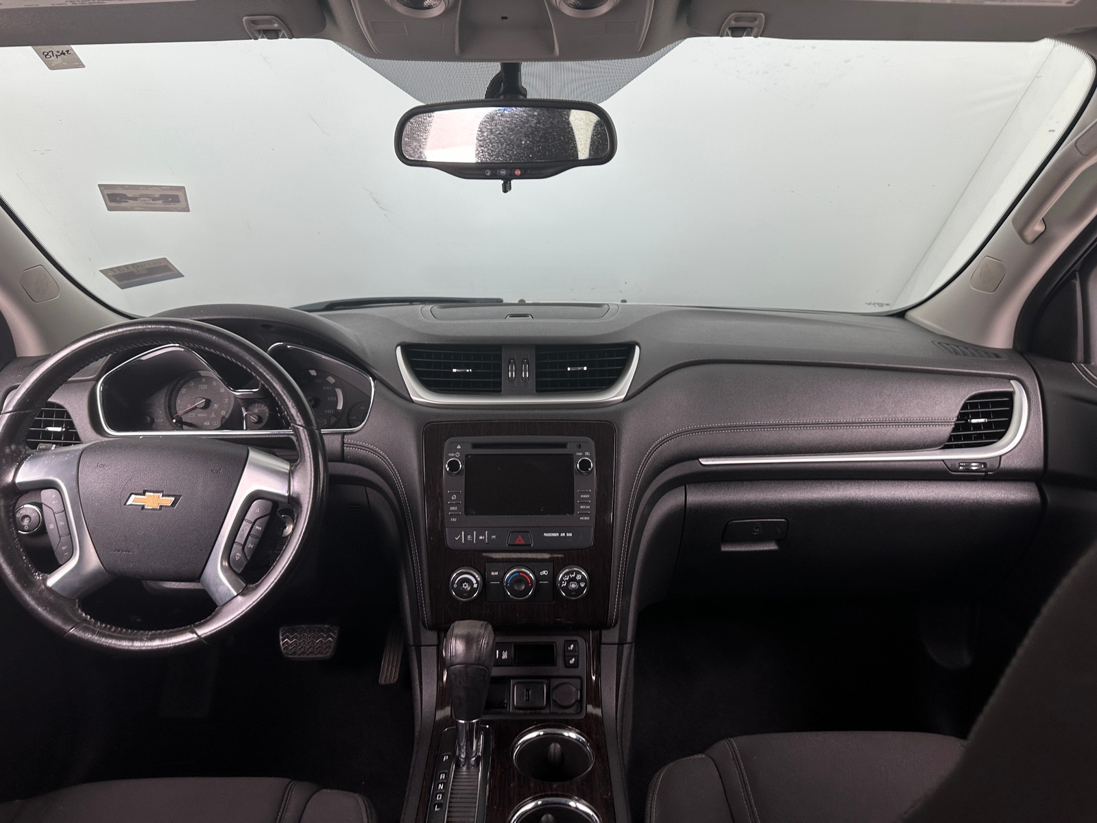 Thumbnail: 2017 Chevrolet Traverse - 3