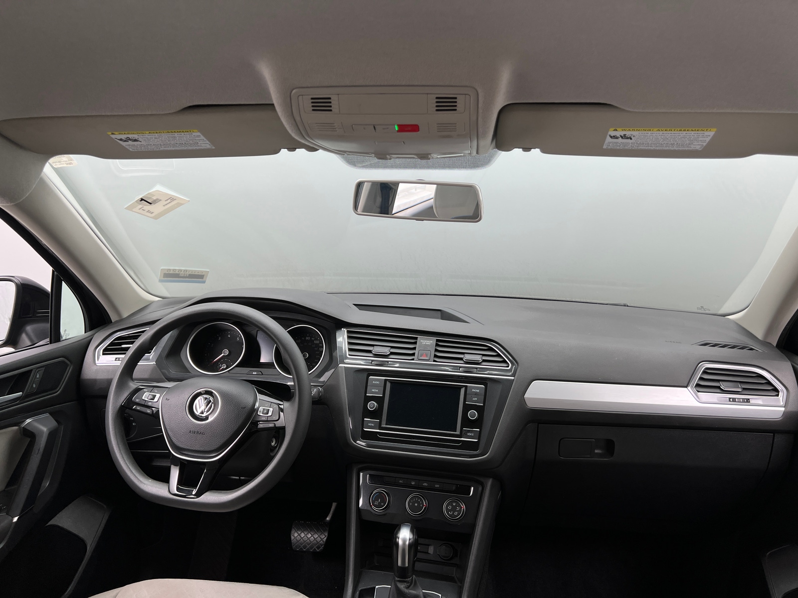 Thumbnail: 2020 Volkswagen Tiguan - 3