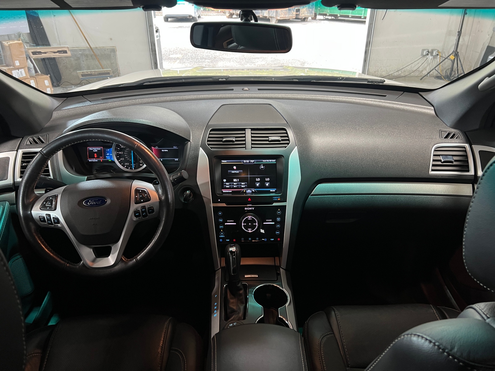 Thumbnail: 2015 Ford Explorer - 2