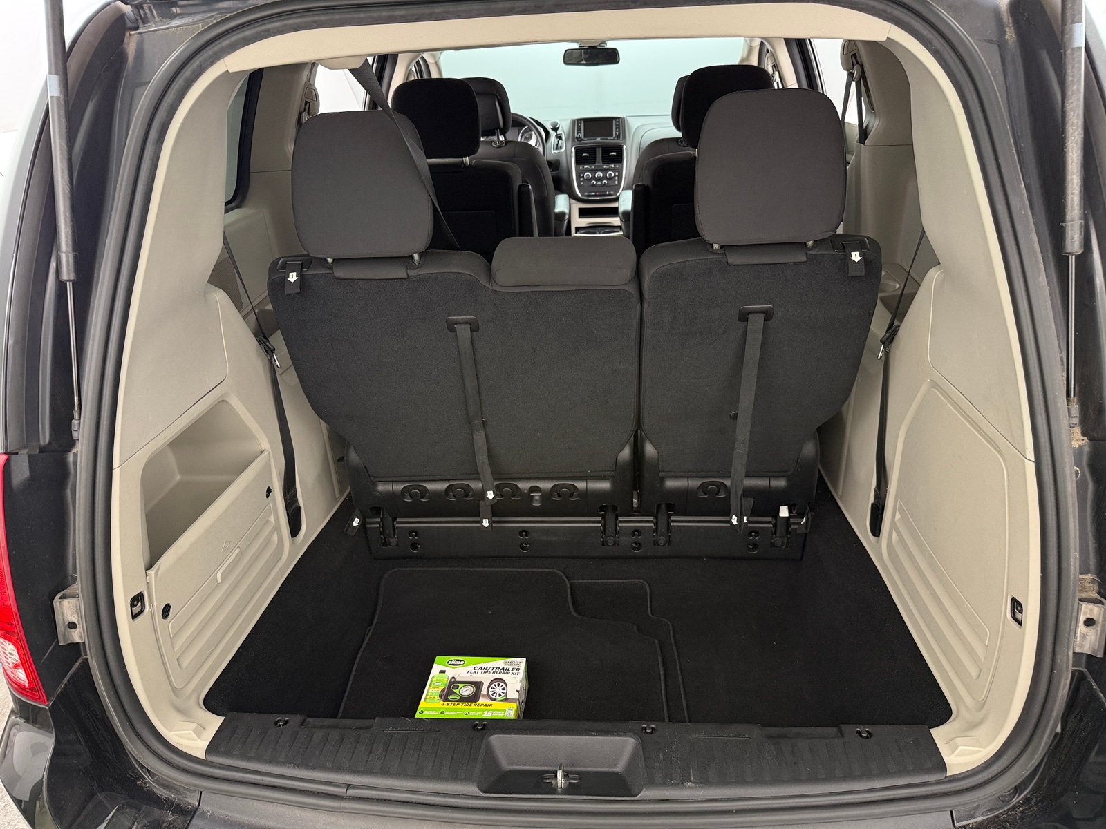Thumbnail: 2018 Dodge Grand Caravan - 7
