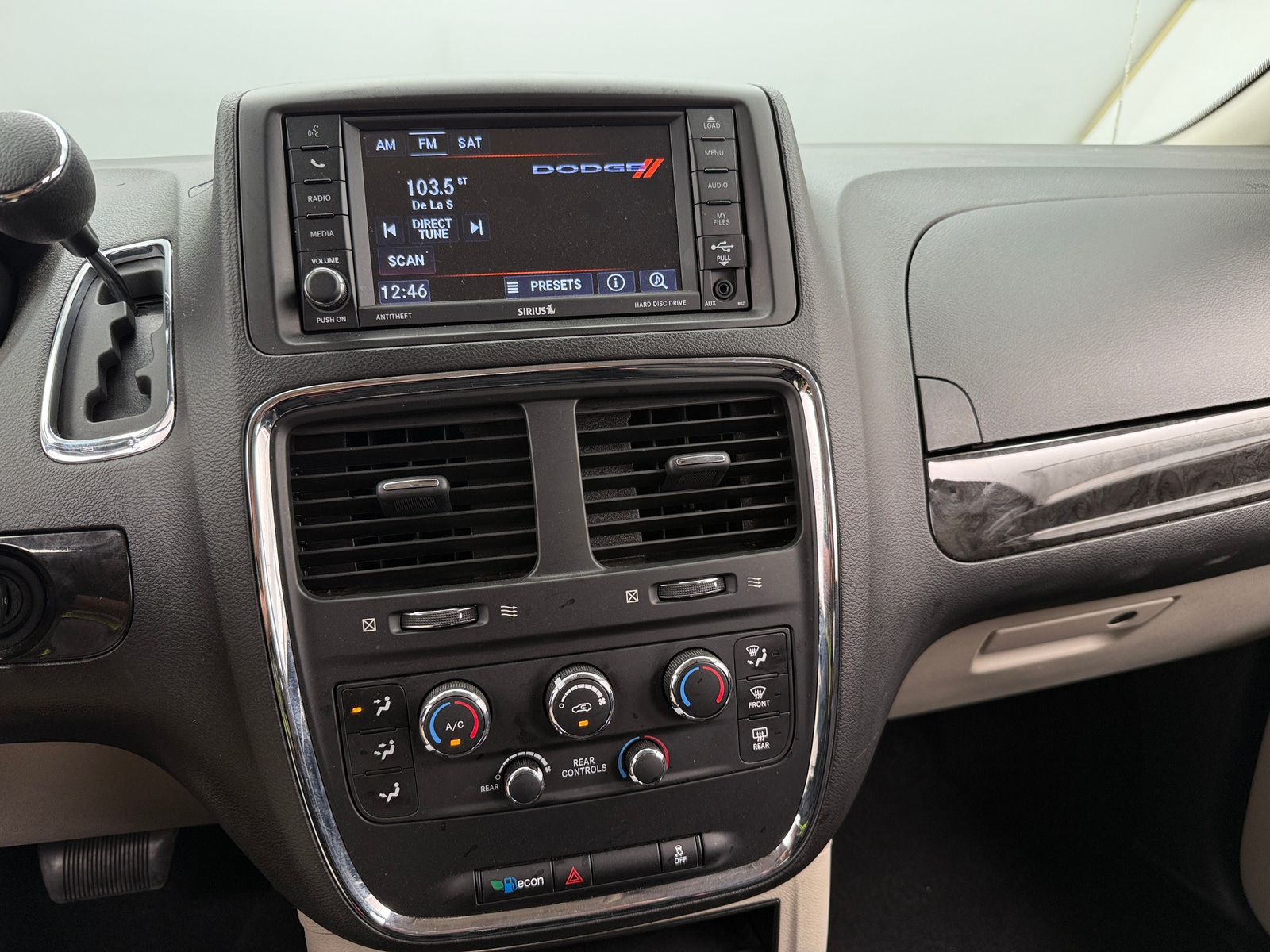 Thumbnail: 2018 Dodge Grand Caravan - 4