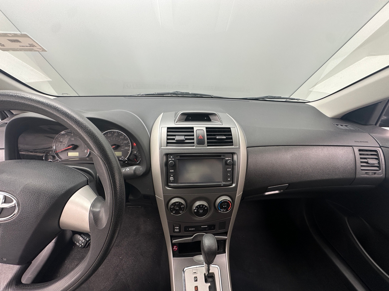Thumbnail: 2013 Toyota Corolla - 3