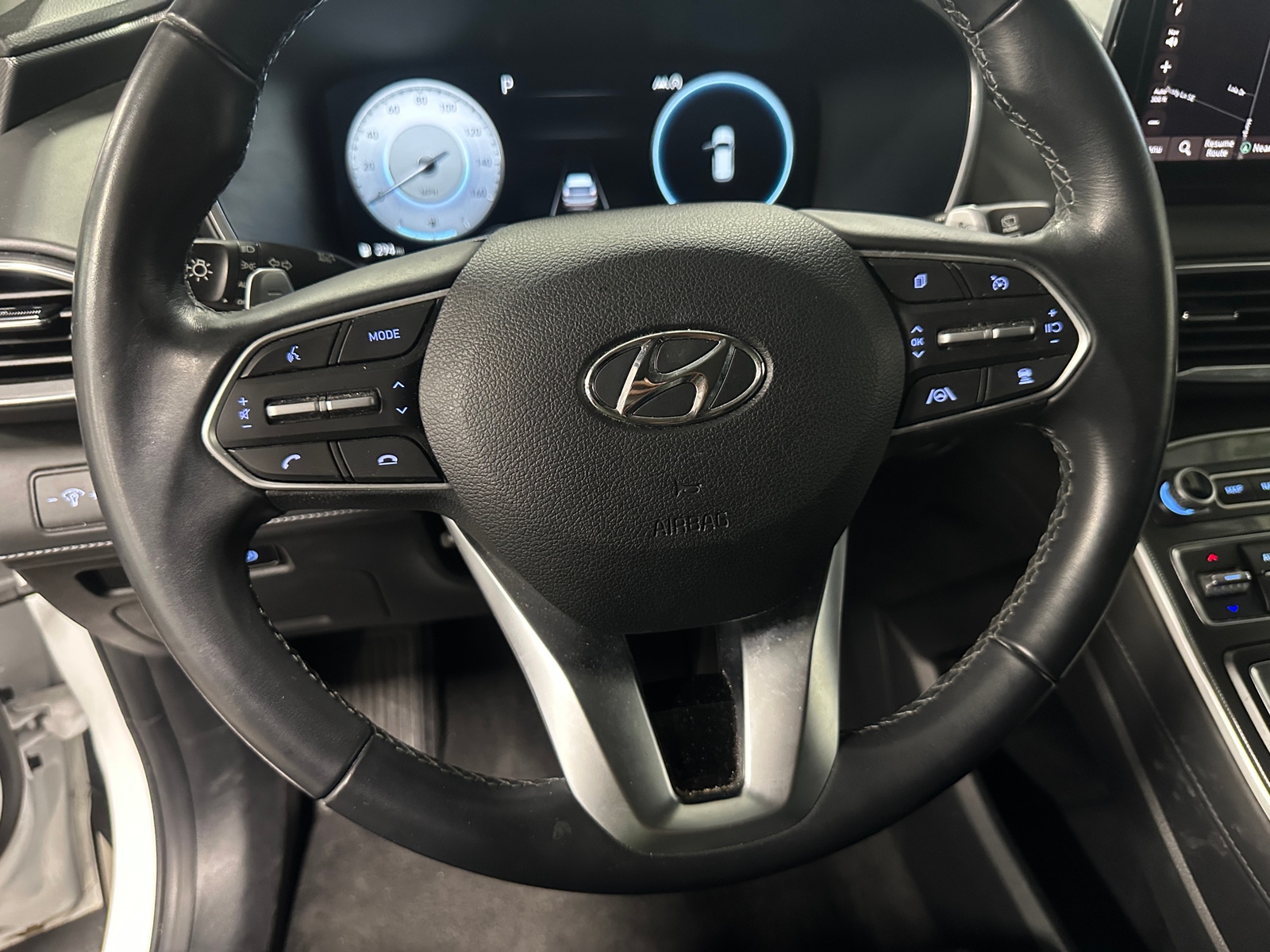 Thumbnail: 2023 Hyundai Santa Fe - 5