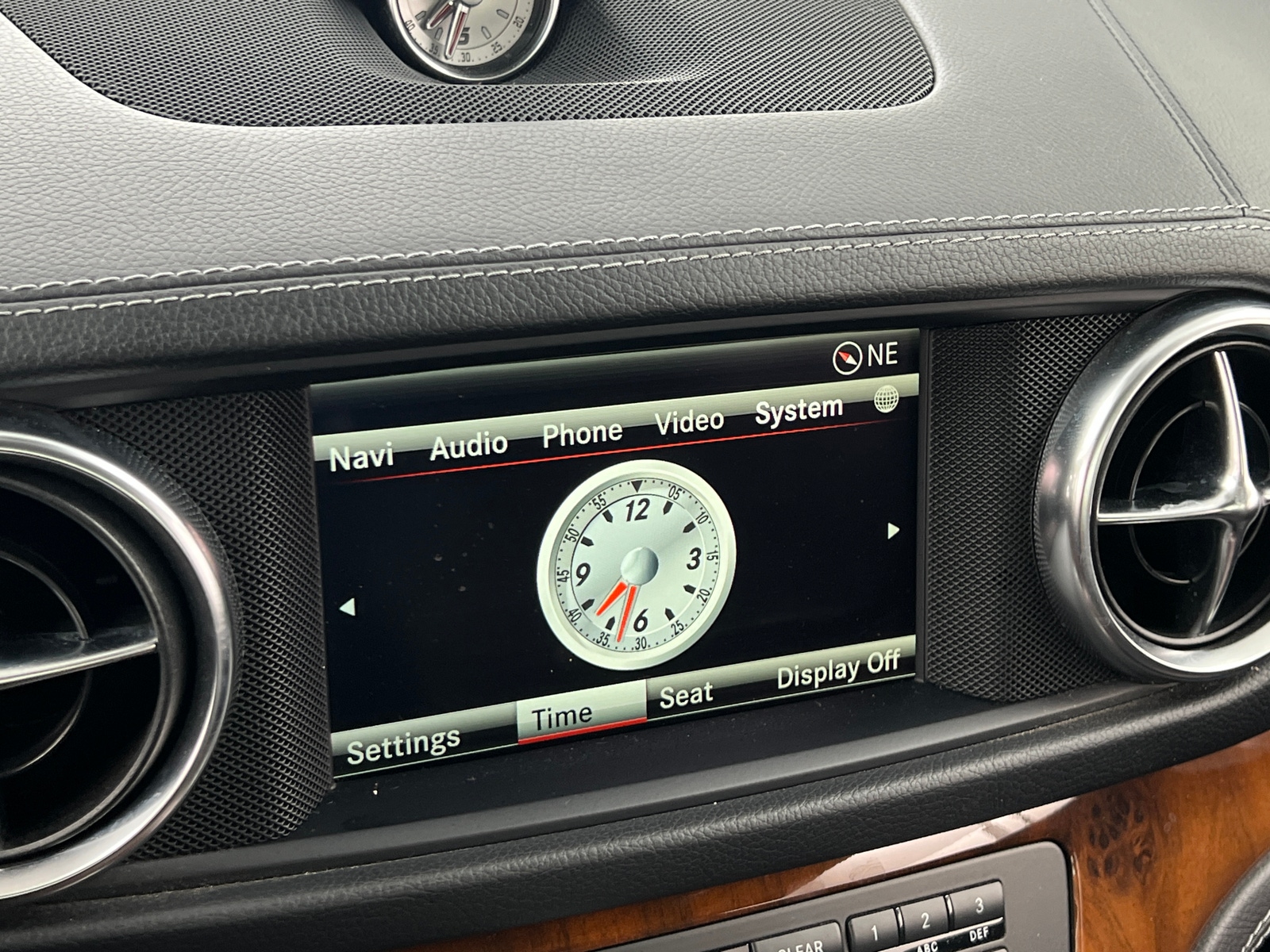 Thumbnail: 2014 Mercedes-Benz SL-Class - 3