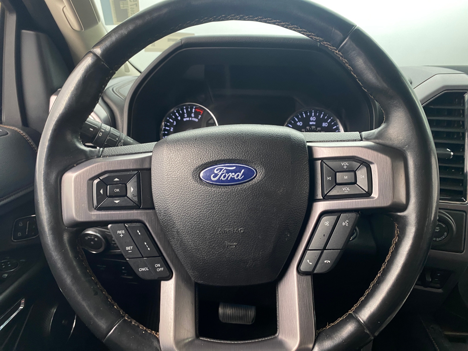 Thumbnail: 2018 Ford Expedition MAX - 4