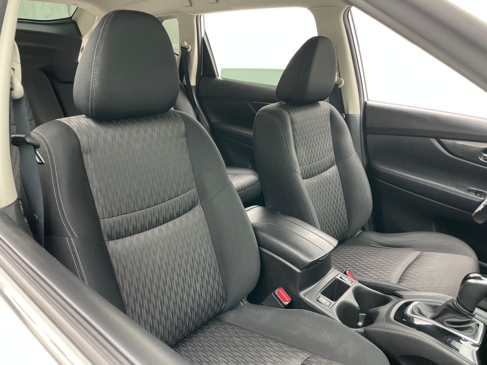 Thumbnail: 2019 Nissan Rogue - 2