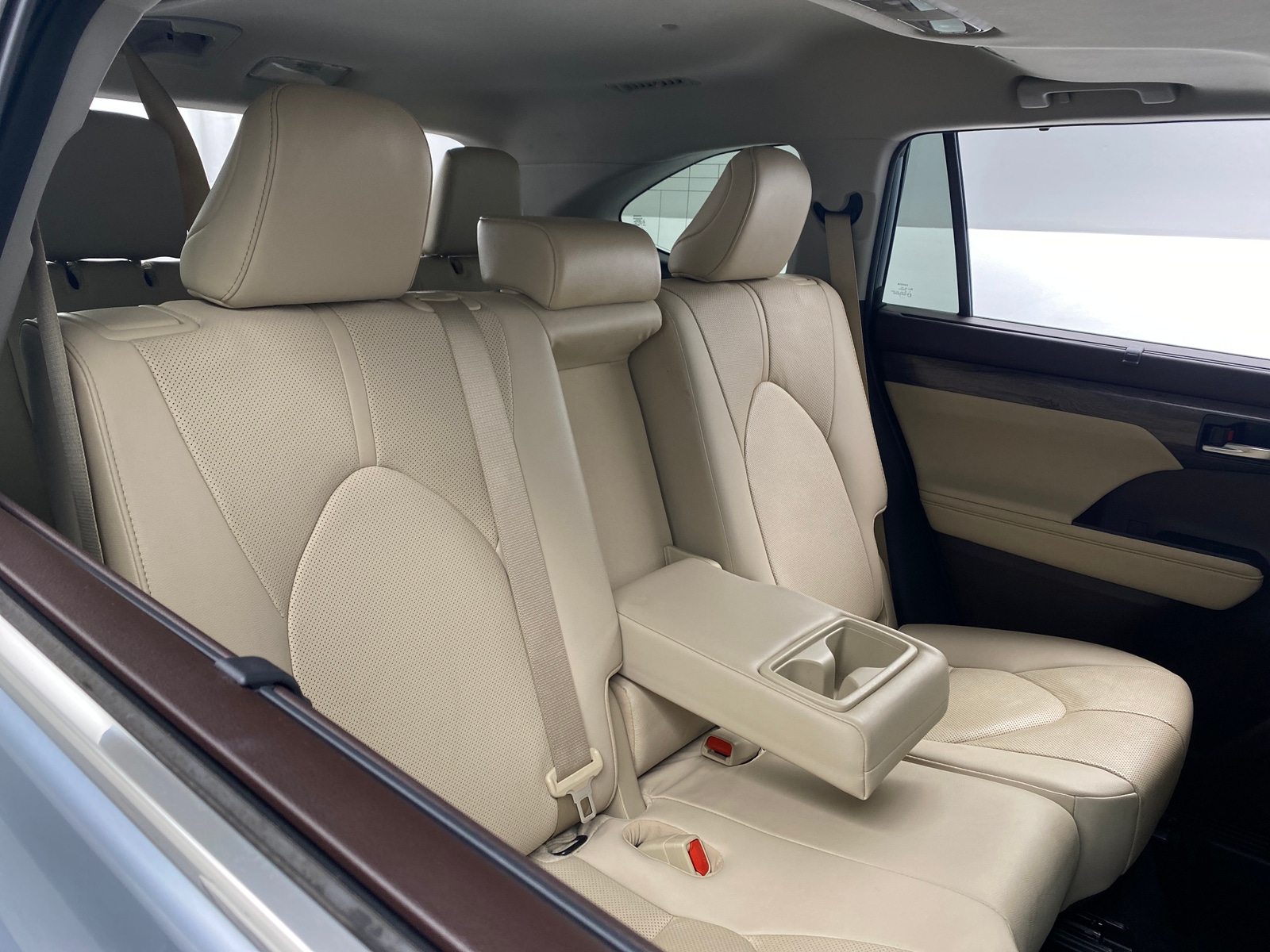 Thumbnail: 2021 Toyota Highlander - 5