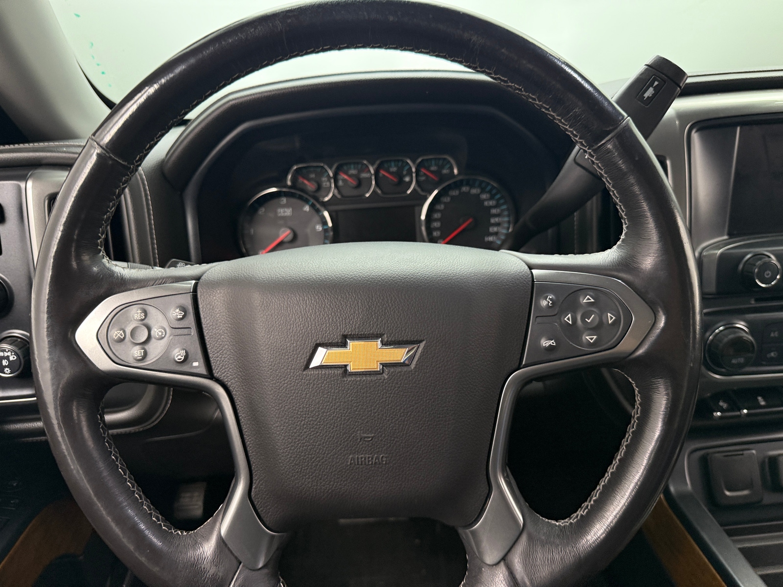 Thumbnail: 2018 Chevrolet Silverado 1500 - 4