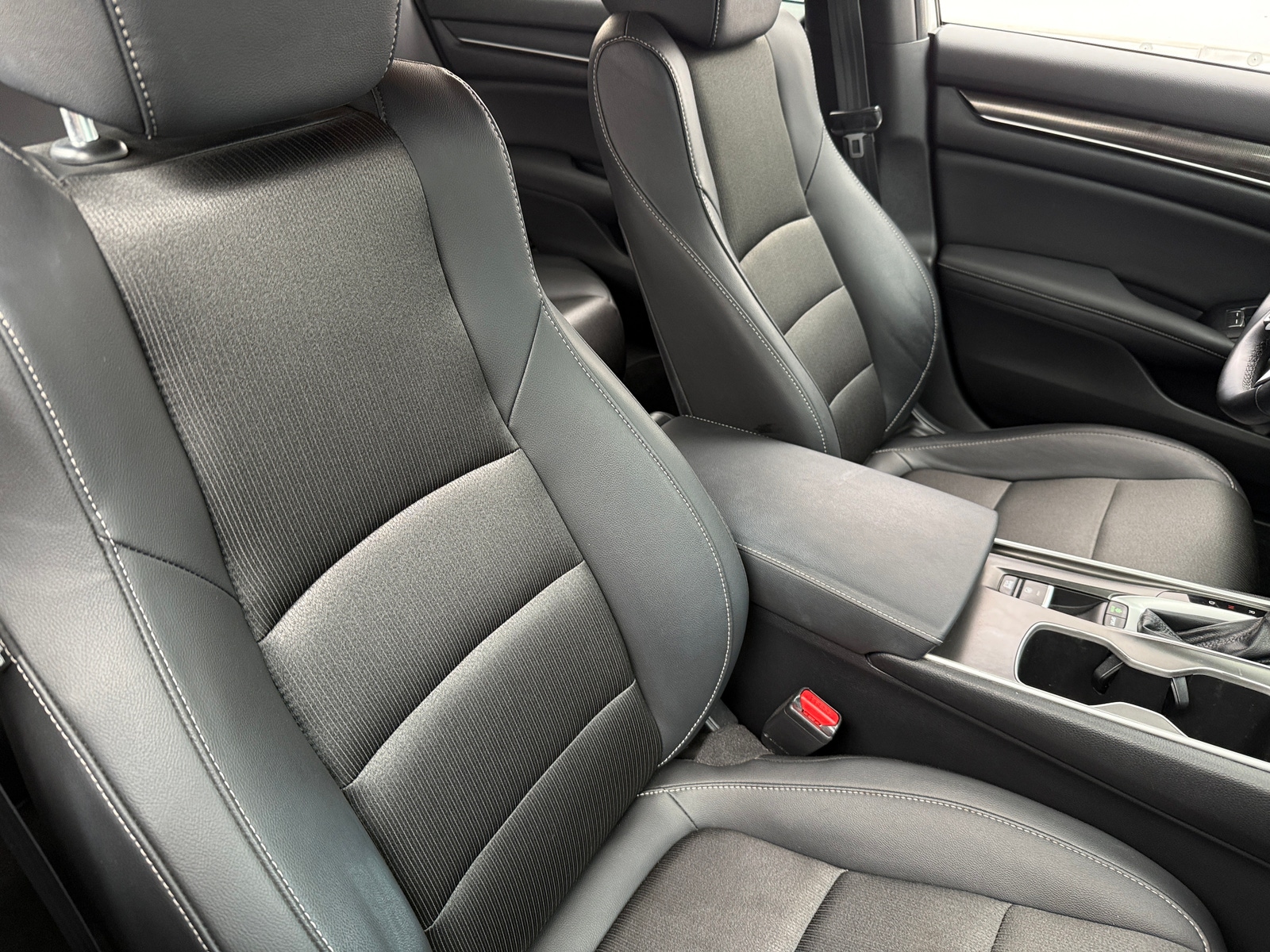 Thumbnail: 2019 Honda Accord - 2