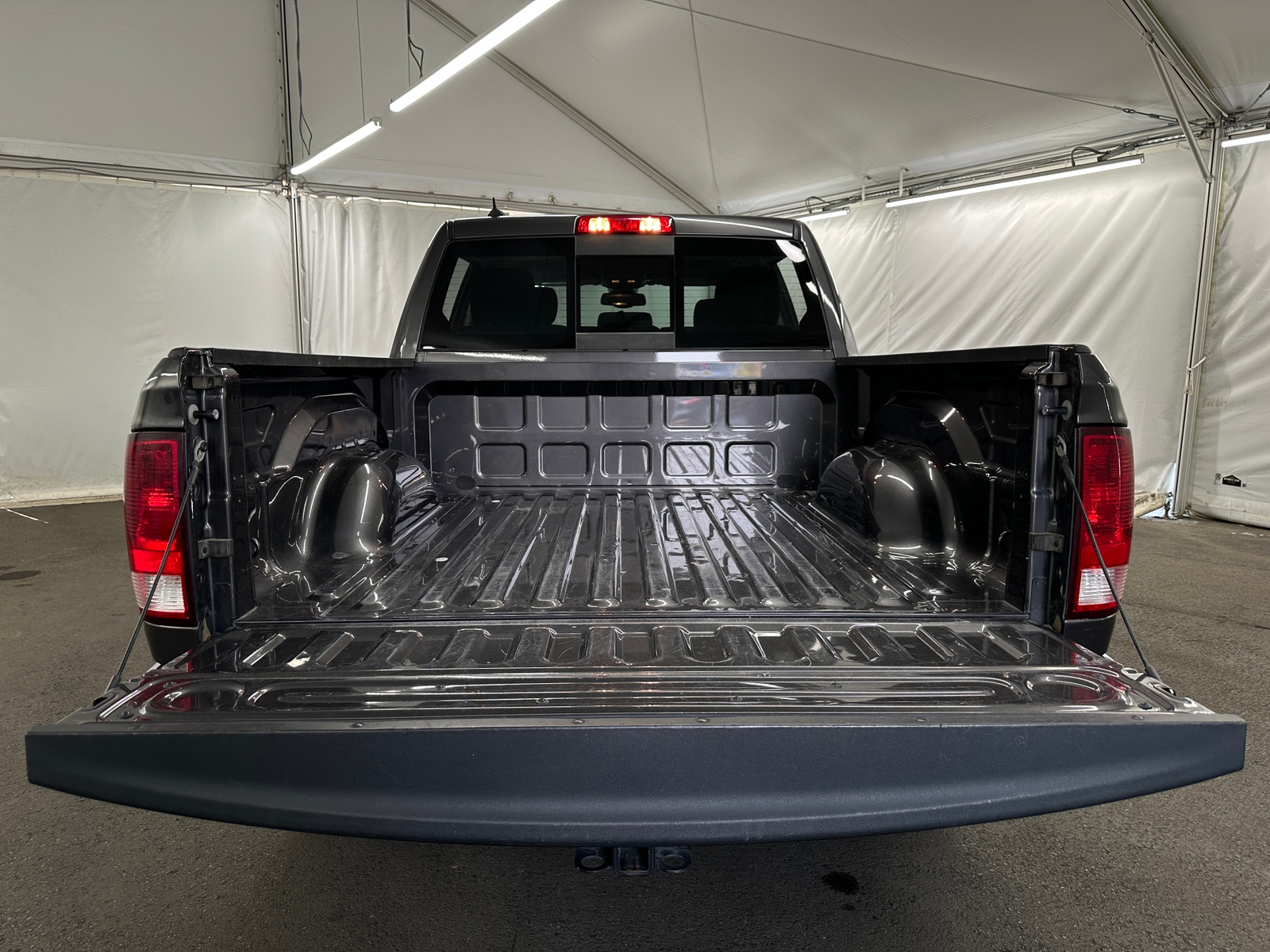 Thumbnail: 2023 RAM 1500 Classic - 7