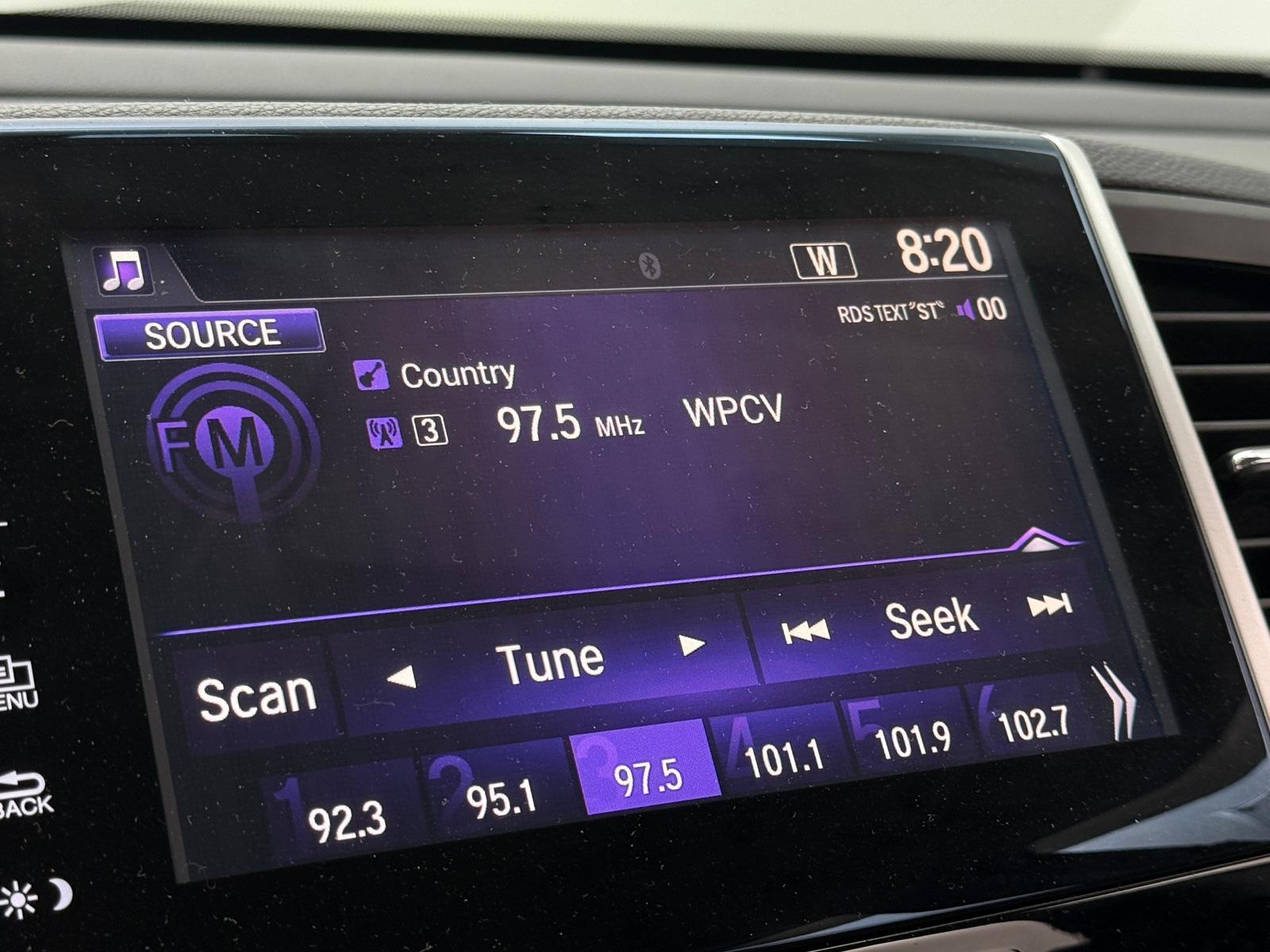 Thumbnail: 2016 Honda Pilot - 4