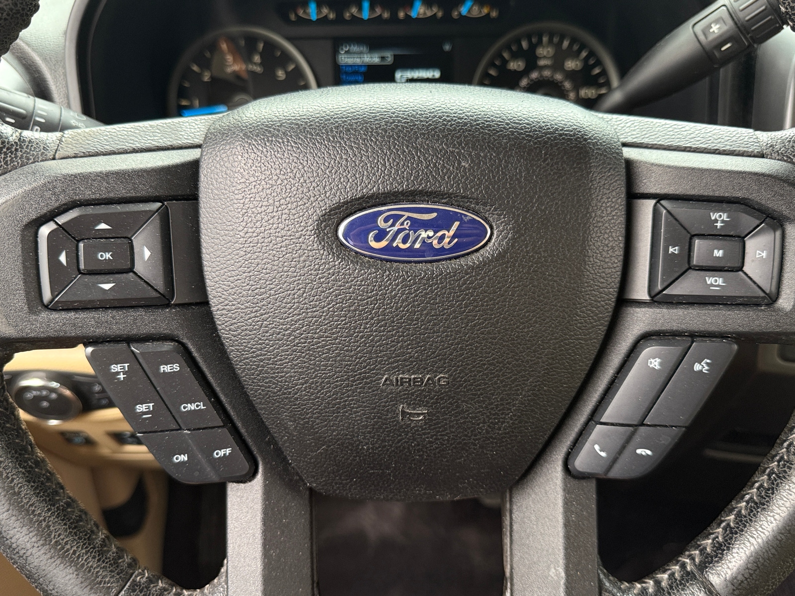 Thumbnail: 2015 Ford Econoline - 5