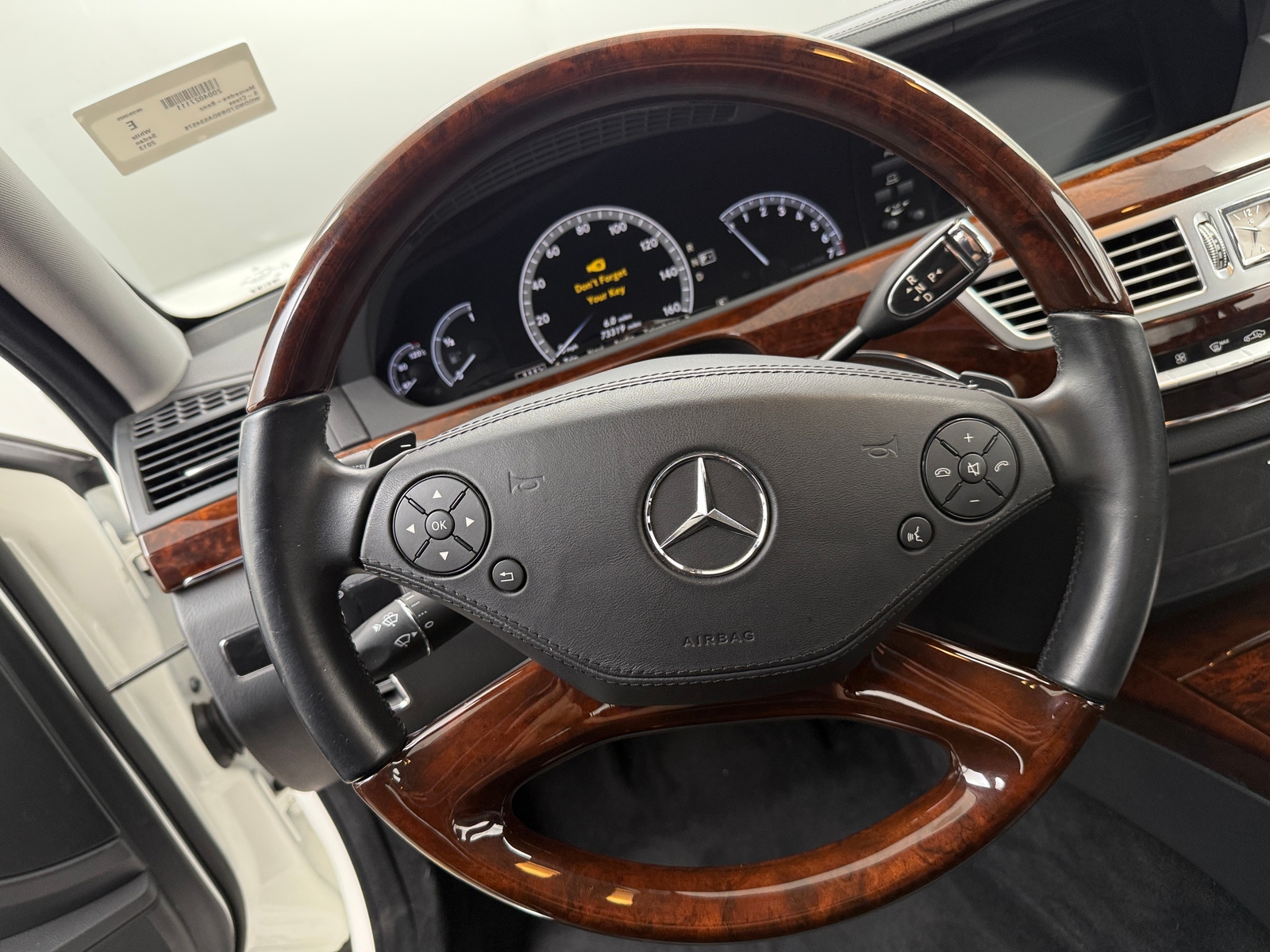 Thumbnail: 2013 Mercedes-Benz S-Class - 4