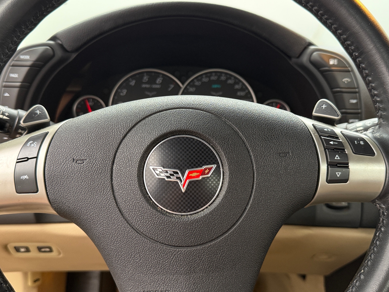 Thumbnail: 2011 Chevrolet Corvette - 4