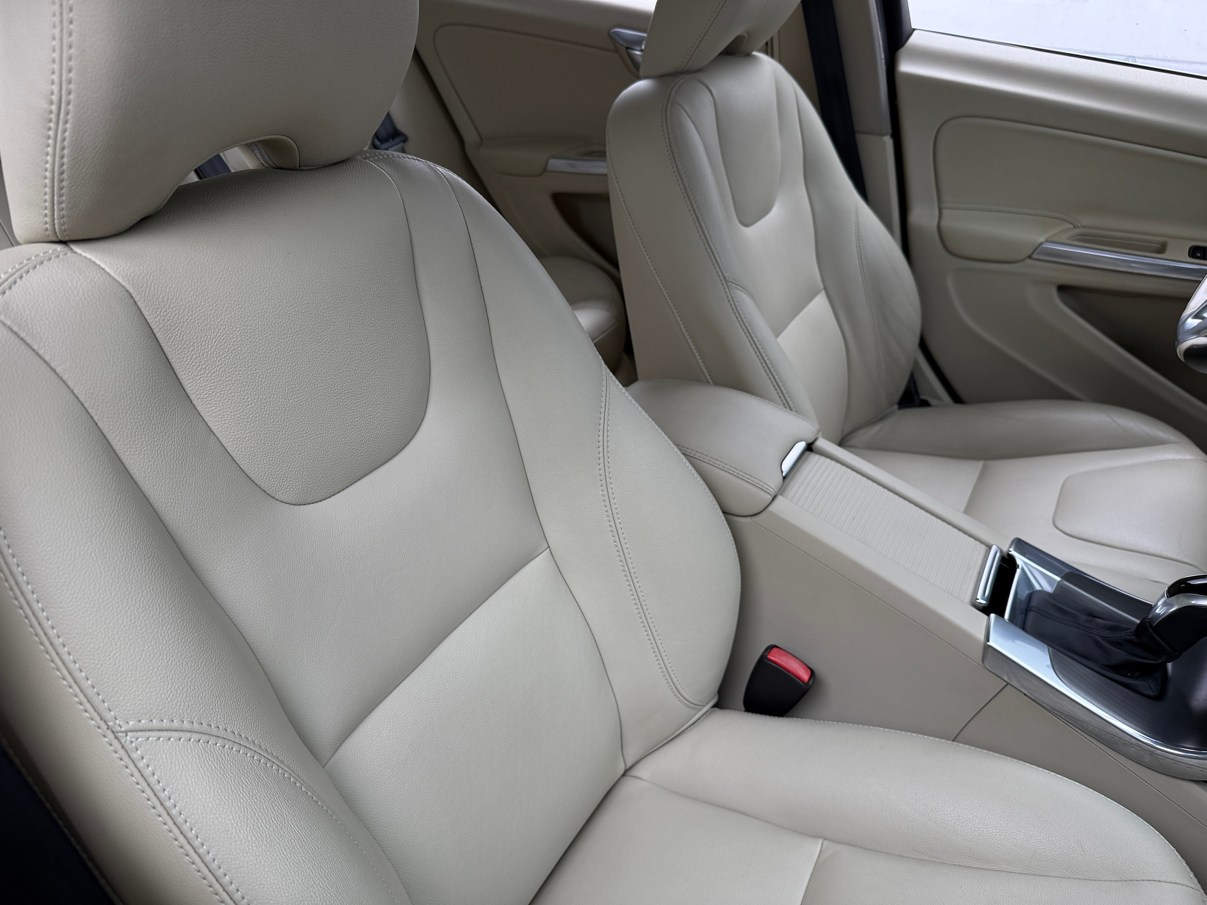 2015 Volvo S60