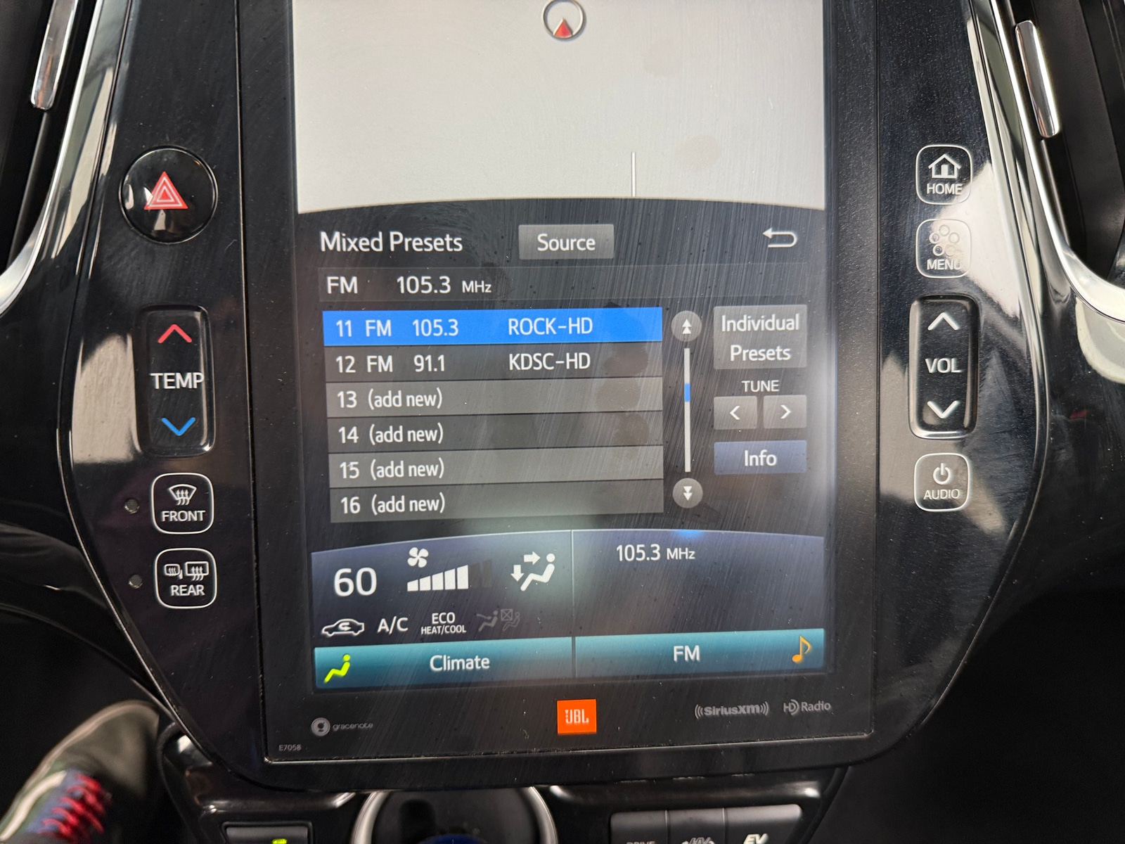 Thumbnail: 2021 Toyota Prius Prime - 3