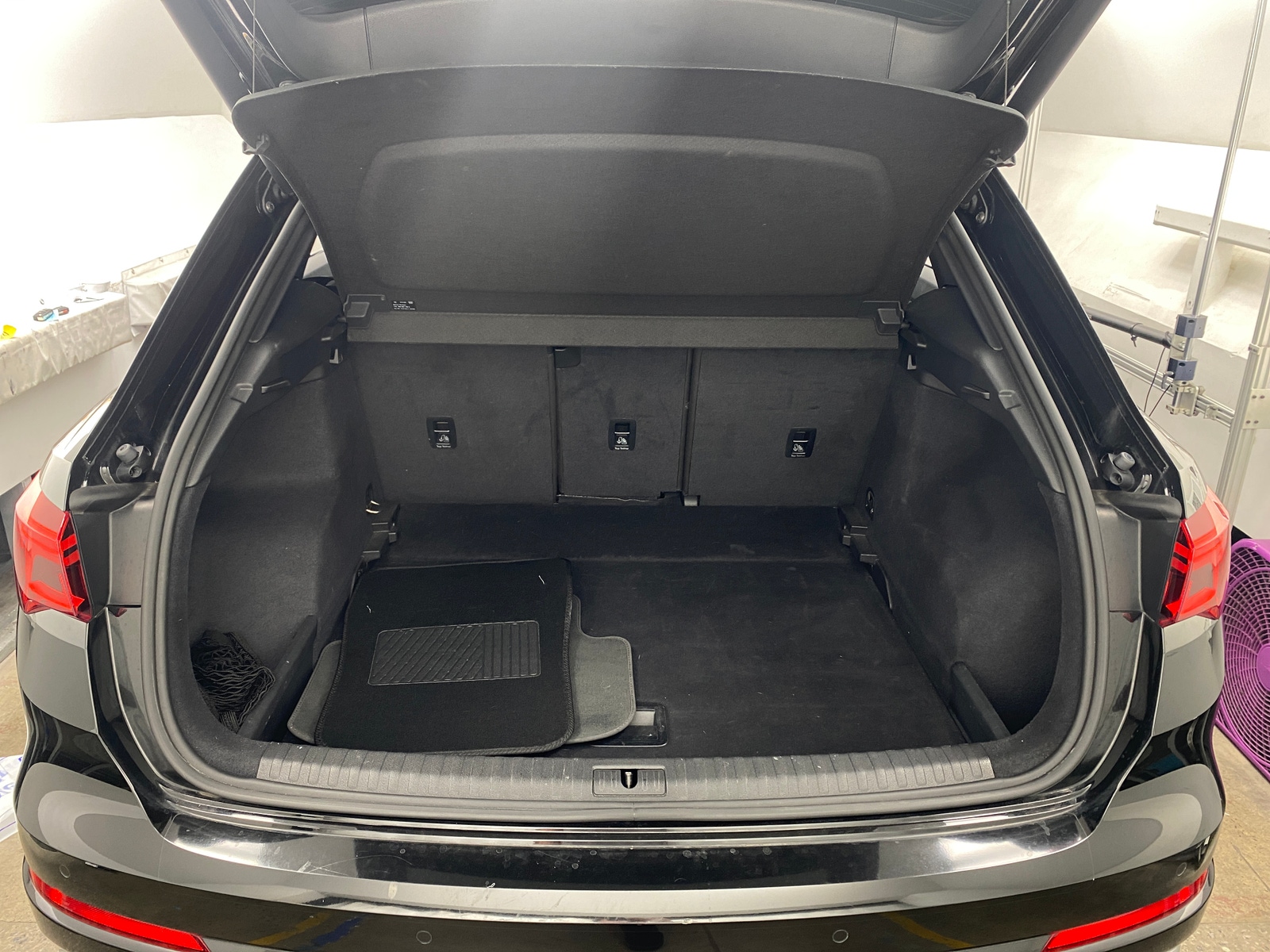 Thumbnail: 2020 Audi Q3 - 6