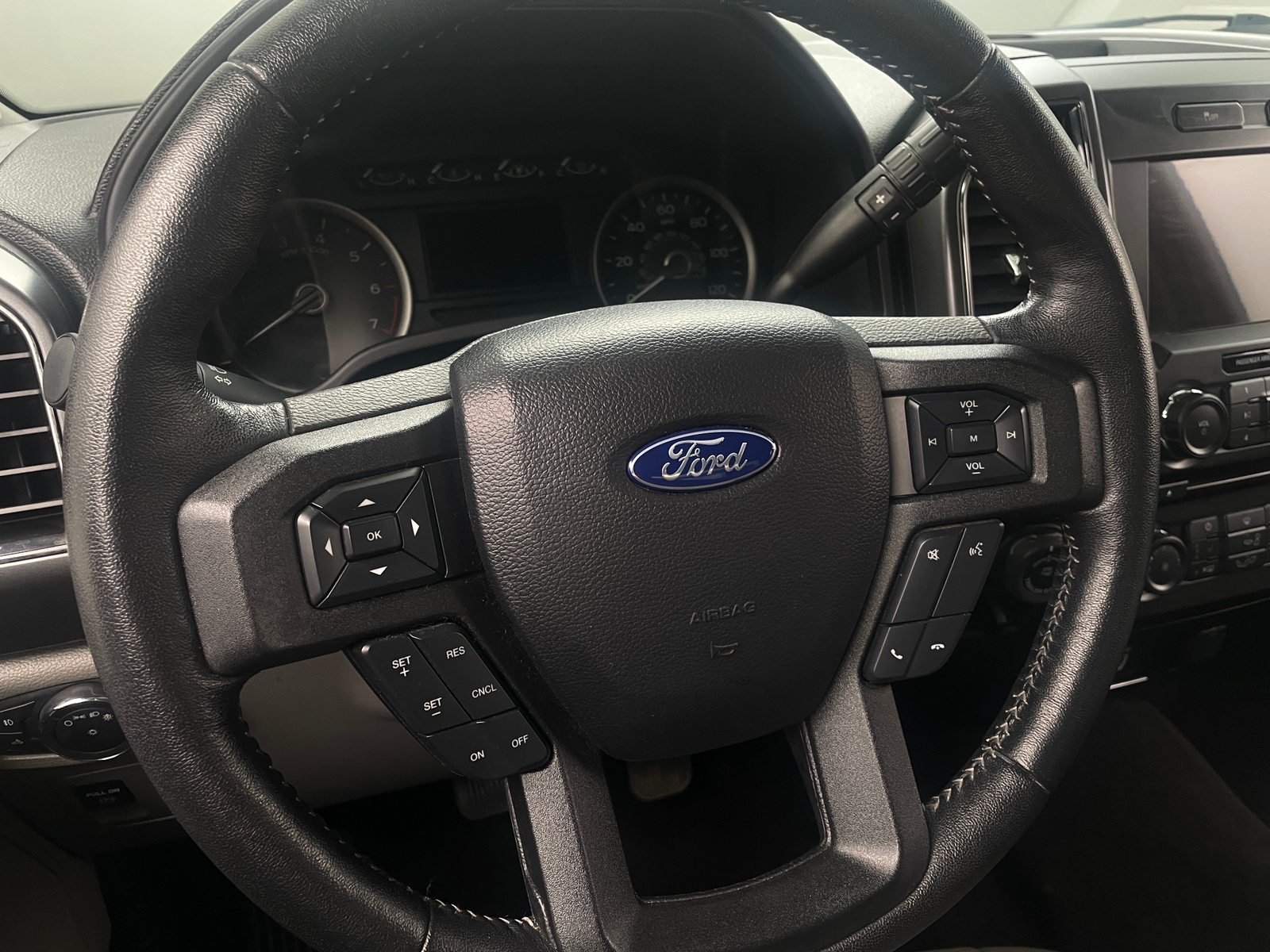 Thumbnail: 2018 Ford Econoline - 5