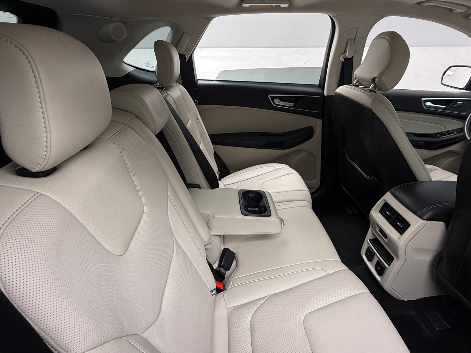 Thumbnail: 2018 Ford Edge - 5