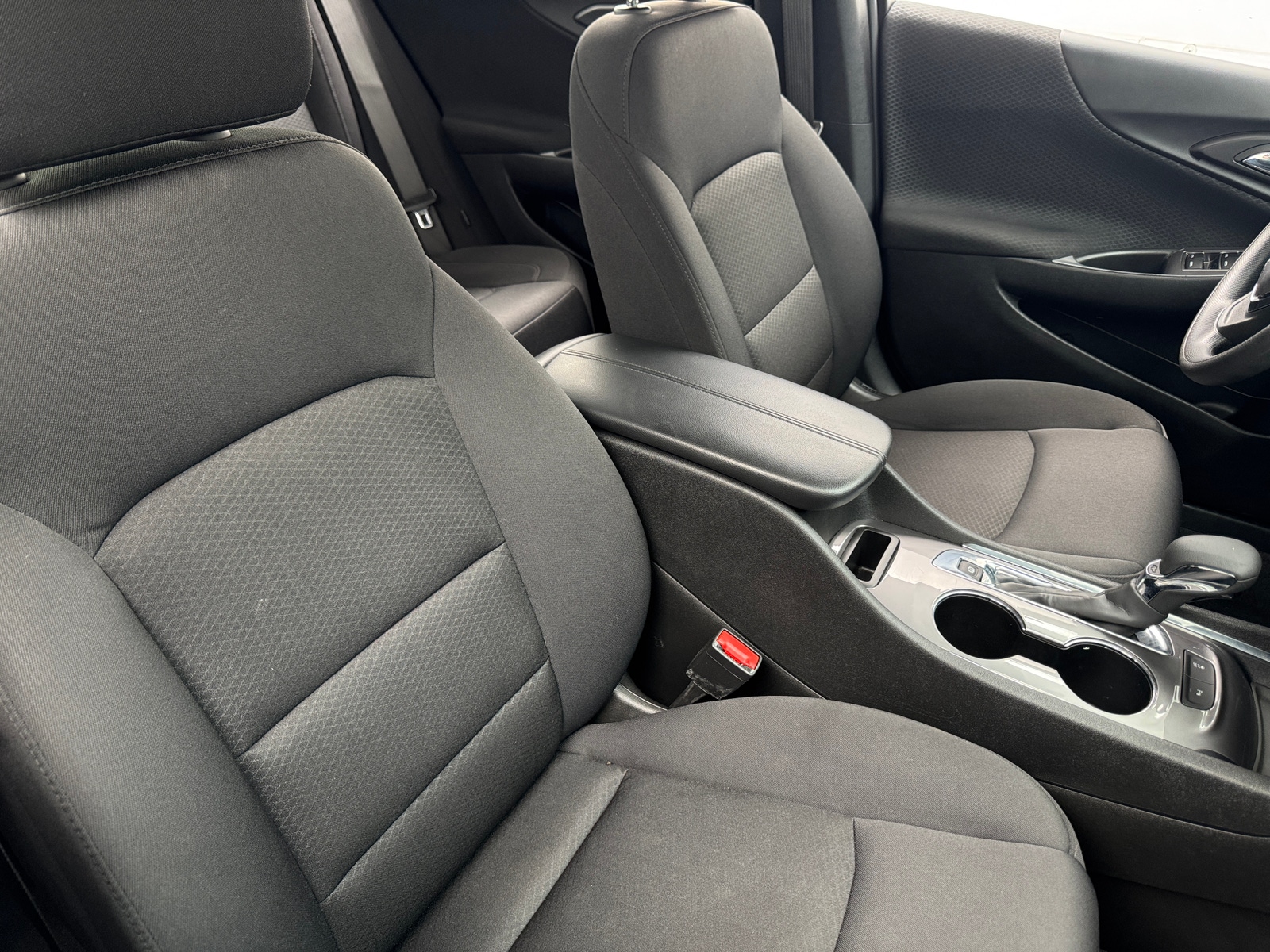 Thumbnail: 2024 Chevrolet Malibu - 2