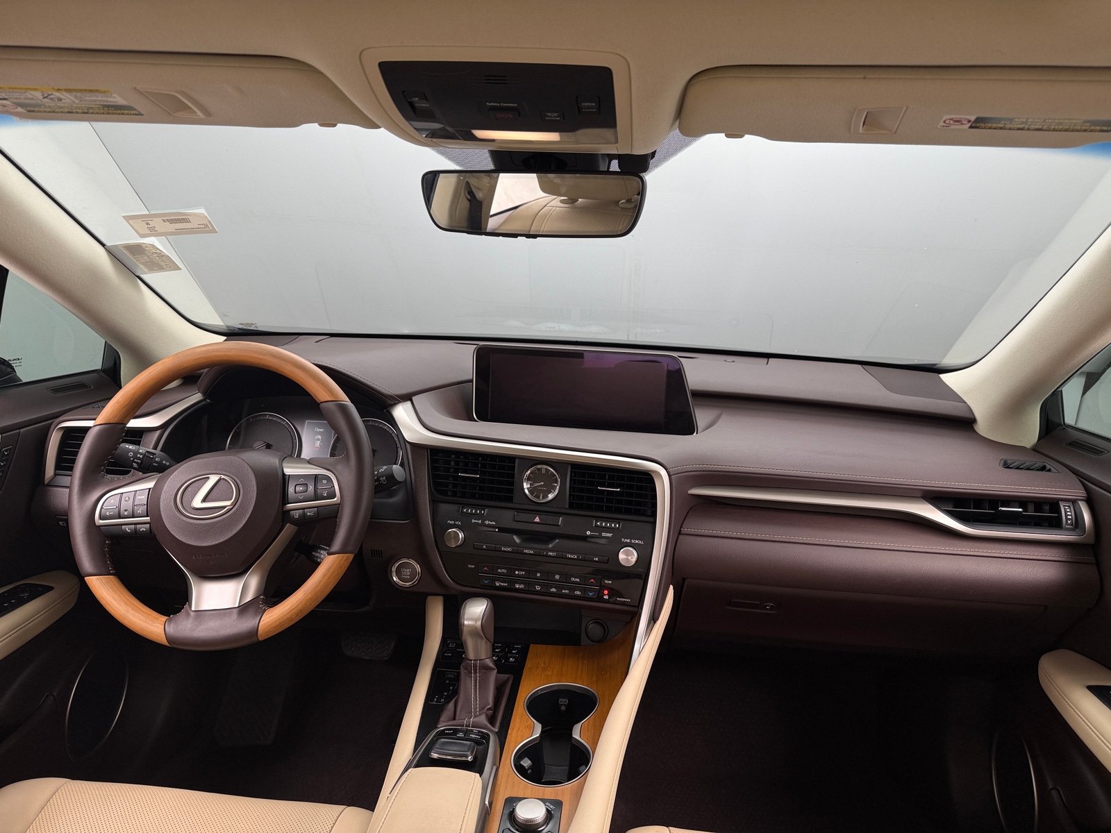 Thumbnail: 2018 Lexus RX - 3