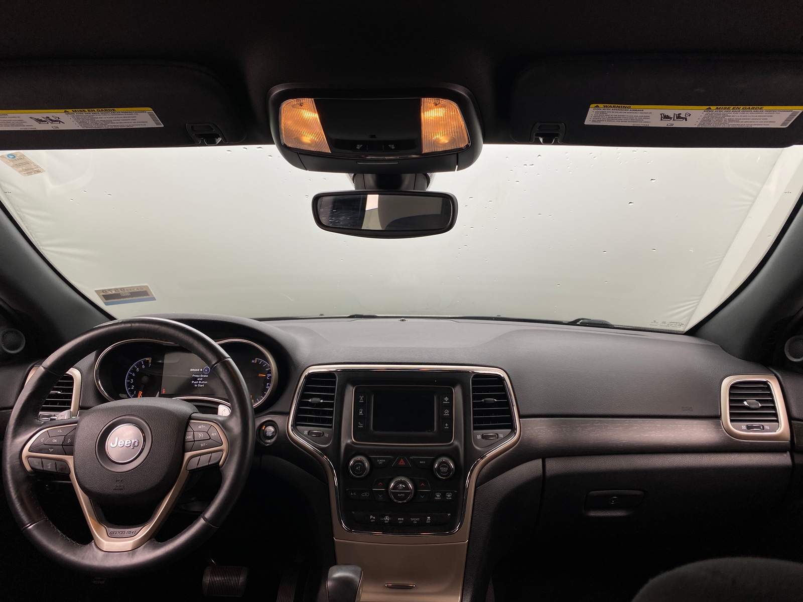 Thumbnail: 2017 Jeep Grand Cherokee - 3